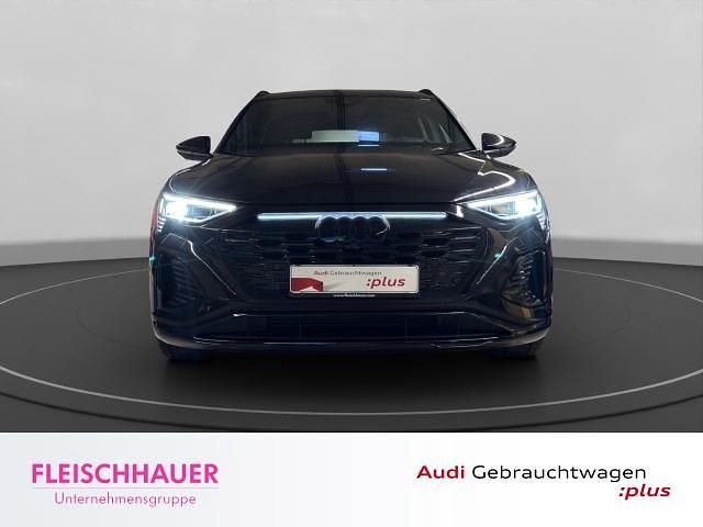Gebraucht Audi Q8 e-tron S-Line 250 kW (340 PS) 2025 Schwarz SUV