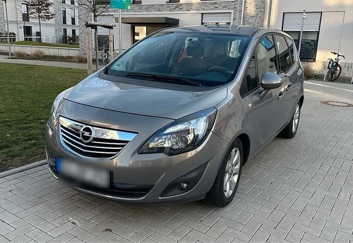 Gebraucht Opel Meriva 101 PS (74 kW) 2010 Braun Van / Kleinbus