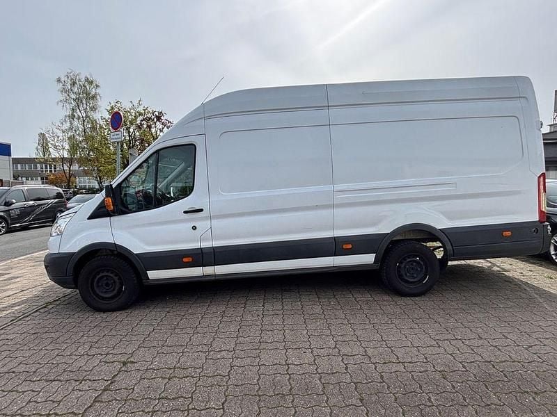 Używany Ford Transit Trend 170 KM (125 kW) 2019 Biały Minivan