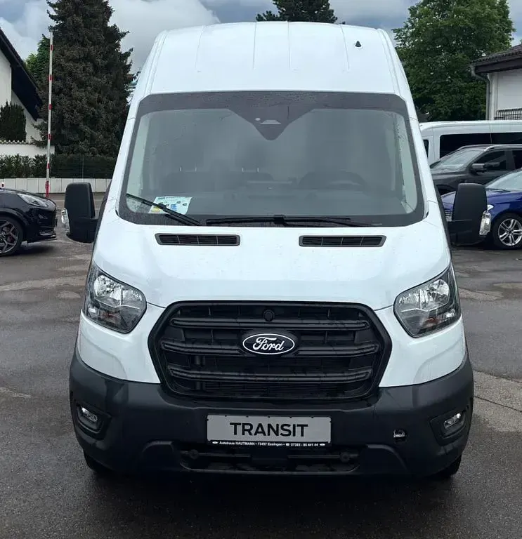 Nowe Ford Transit 165 KM (121 kW) 2026 Biały Minivan