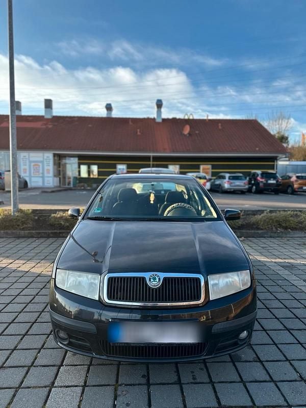 Schwarz Gebraucht 2007 Skoda Fabia Kombi | 499 € (Superpreis) - Bild 1/4