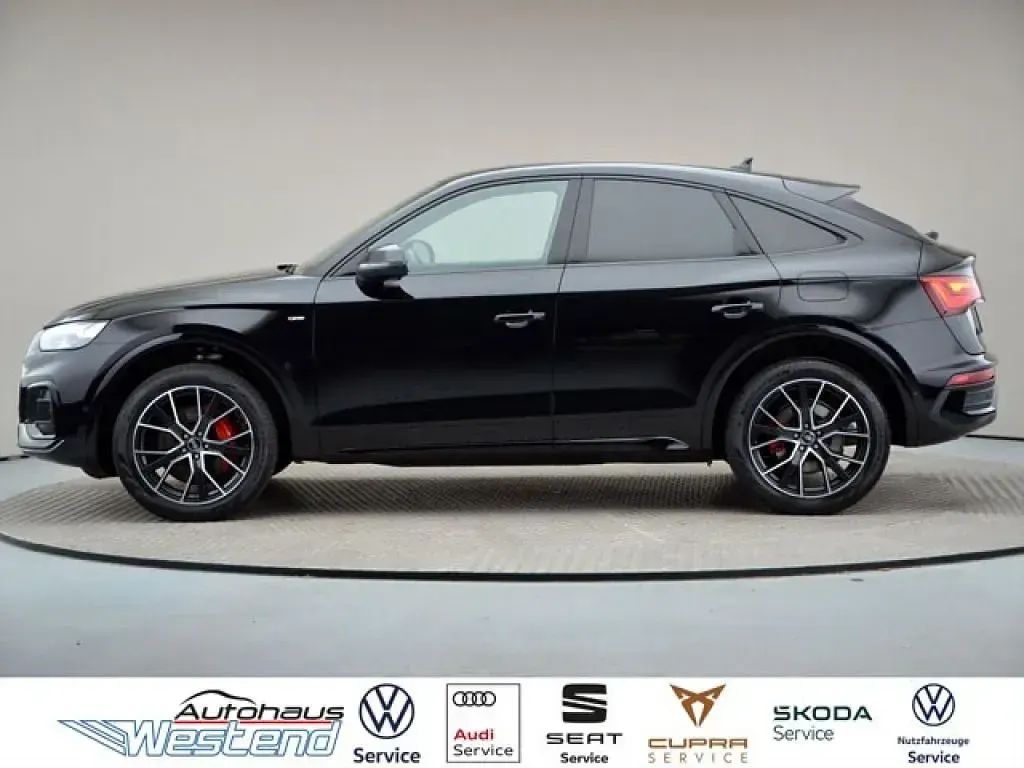 Gebraucht Audi Q5 Ambiente 367 PS (269 kW) 2022 Mythosschwarz (metallic) SUV