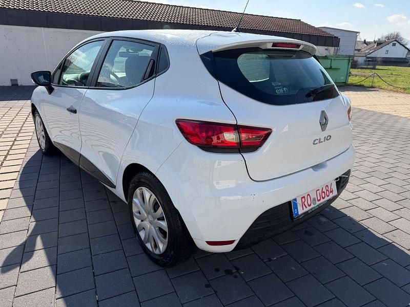 Gebraucht Renault Clio IV LIMITED 73 PS (53 kW) 2017 Kleinwagen