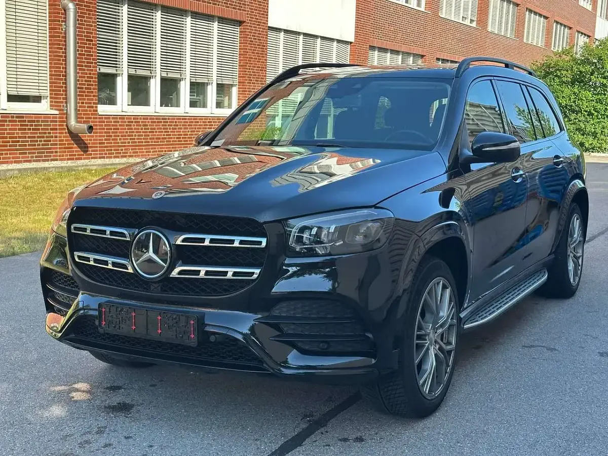 Gebraucht Mercedes GLS400 330 PS (242 kW) 2022 Obsidianschwarz SUV