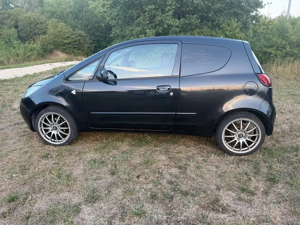 Gebraucht Mitsubishi Colt Edition 95 PS (69 kW) 2007 Schwarz Limousine