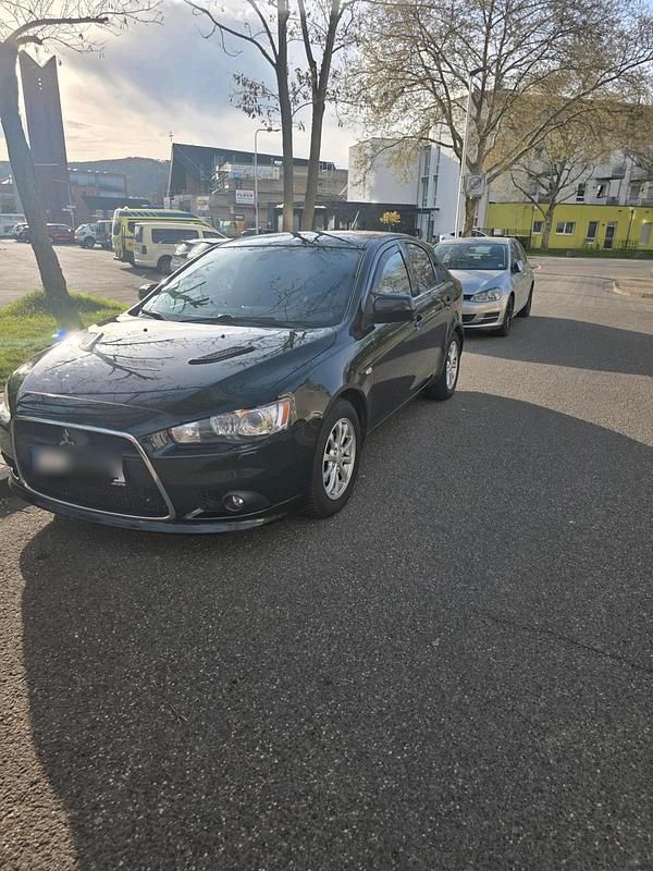 Usata Mitsubishi Lancer 150 CV (110 kW) 2011 Nero Berlina