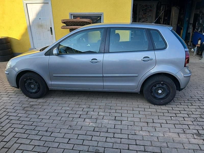 Gebraucht VW Polo 86 PS (63 kW) 2006 Silber Kleinwagen