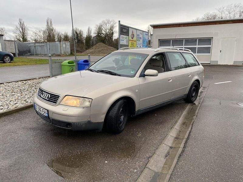 Gebraucht Audi A6 193 PS (141 kW) 1998 Gold Kombi