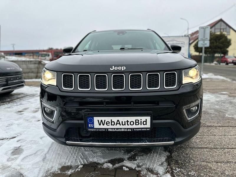 Gebraucht Jeep Compass Limited 140 PS (102 kW) 2017 Schwarz SUV