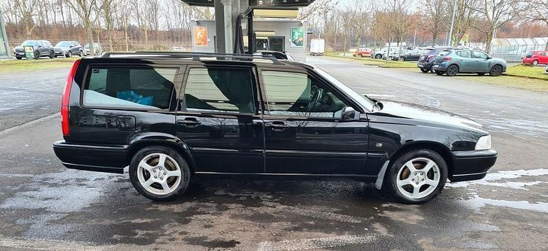 Gebraucht Volvo V70 144 PS (105 kW) 1998 Schwarz Kombi