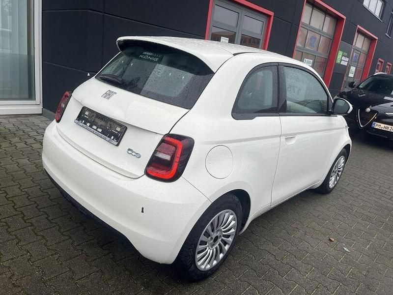 Gebraucht Fiat 500e 42 kW (58 PS) 2023 Weiß Limousine