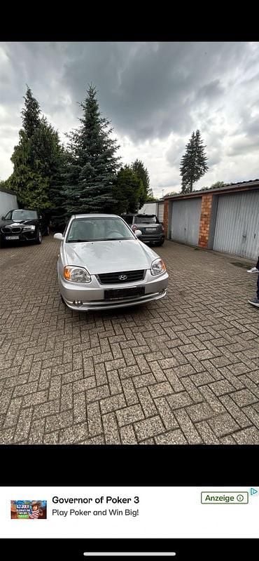 Grau Gebraucht 2003 Hyundai Getz Kleinwagen | 2.000 € - Bild 1/4