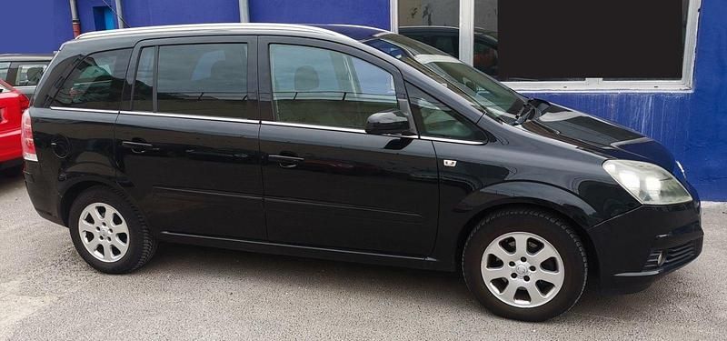Gebraucht Opel Zafira 140 PS (102 kW) 2008 Schwarz Van / Kleinbus