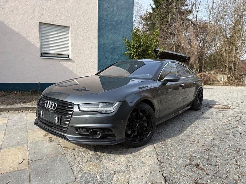 Gebraucht Audi A7 Ambiente 320 PS (235 kW) 2015 Grau Kleinwagen