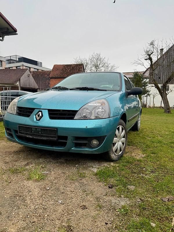 Gebraucht Renault Clio II 58 PS (42 kW) 2006 Blau