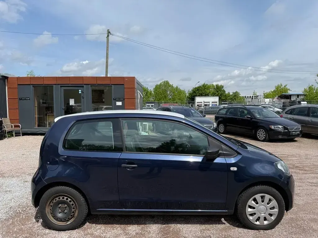 Gebraucht Skoda Citigo Active 60 PS (44 kW) 2012 Blau Kleinwagen