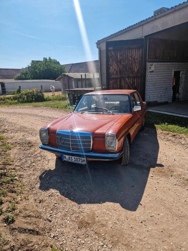 Gebraucht 1976 Mercedes 200 Limousine | 15.000 € - Bild 1/4
