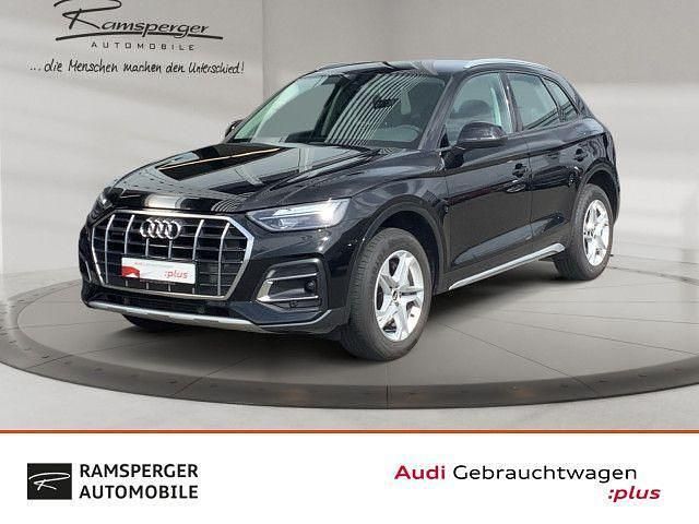 Schwarz brillantschwarz Gebraucht 2021 Audi Q5 Advanced Plus SUV | 32.480 € (Fairer Preis) - Bild 1/4