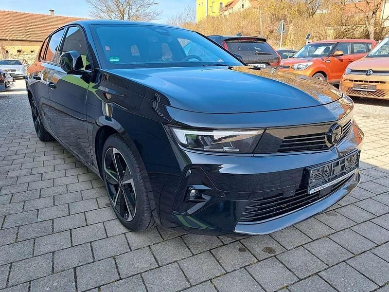 Gebraucht Opel Astra Sport 131 PS (96 kW) 2024 Schwarz Kombi