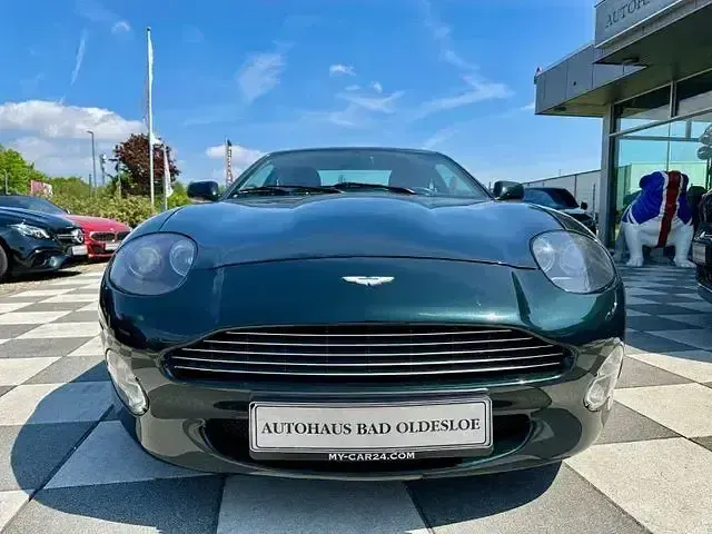 Second-hand Aston Martin Vantage 416 CP (305 kW) 2000 Verde Coupe