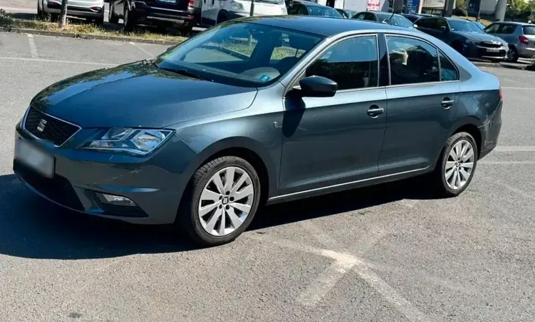 Gebraucht Seat Toledo 122 PS (89 kW) 2015 Grau Kleinwagen