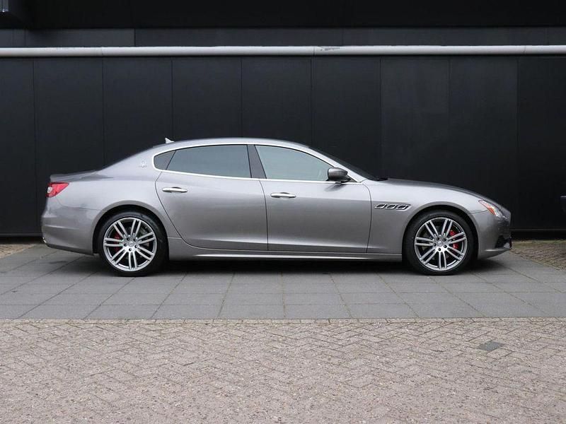 Gebraucht Maserati Quattroporte 409 PS (300 kW) 2017 Grau Limousine