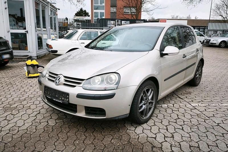 Gebraucht VW Golf IV 150 PS (110 kW) 2004 Beige Limousine