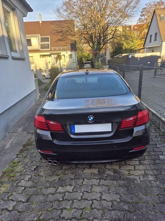 Gebraucht BMW 530 258 PS (189 kW) 2014 Limousine