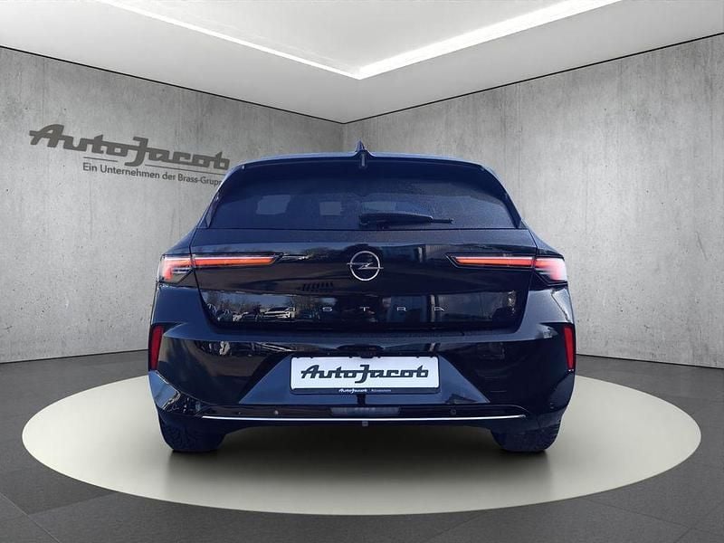 Gebraucht Opel Astra Elegance 131 PS (96 kW) 2023 Karbon schwarz (metallic) Limousine