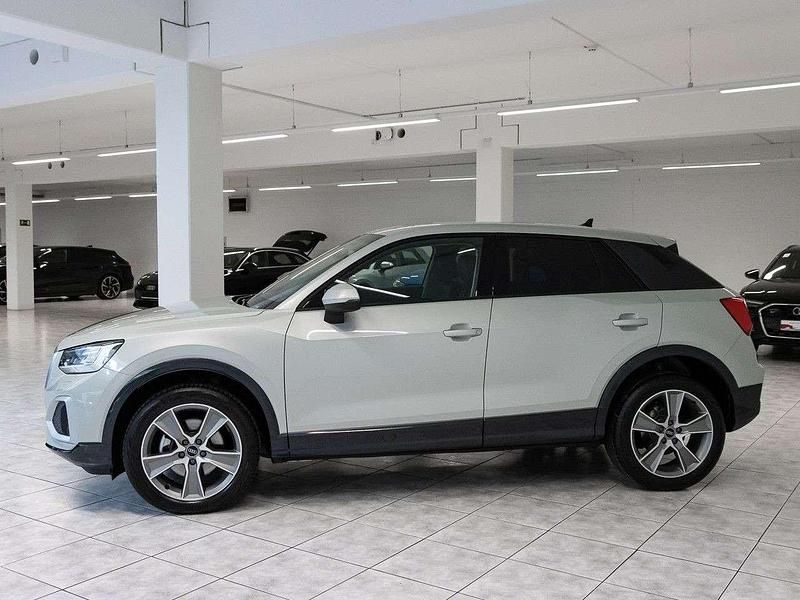 Second-hand Audi Q2 Advanced Plus 150 CP (110 kW) 2025 Argintiu SUV