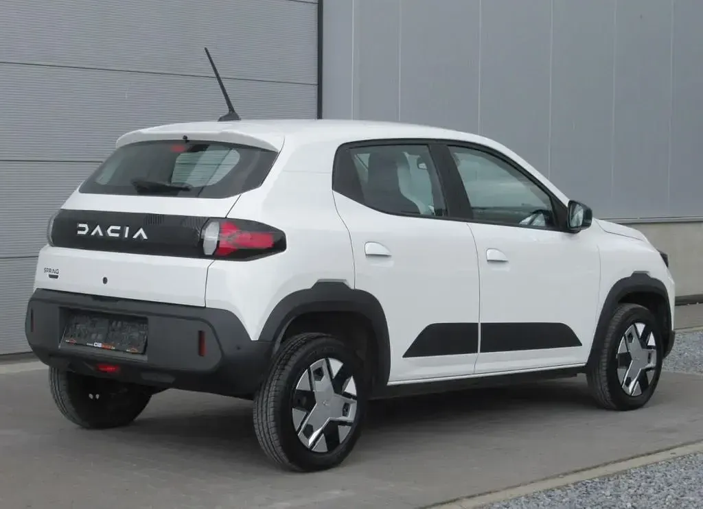 Gebraucht Dacia Spring Expression 33 kW (45 PS) 2025 Weiß Kleinwagen