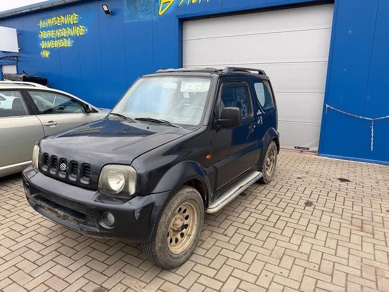 Gebraucht Suzuki Jimny 82 PS (60 kW) 2002 Schwarz SUV