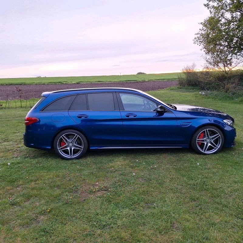 Blau Gebraucht 2016 Mercedes C63S AMG AMG Kombi | 38.500 € (Superpreis) - Bild 1/4
