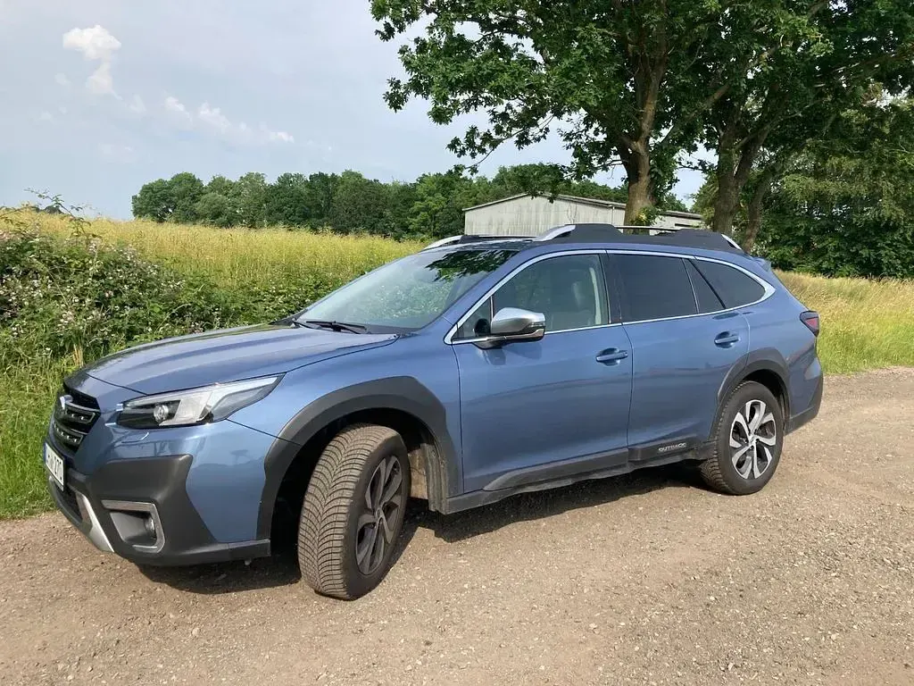 Gebraucht Subaru Outback Platinum 169 PS (124 kW) 2021 Grau Kombi