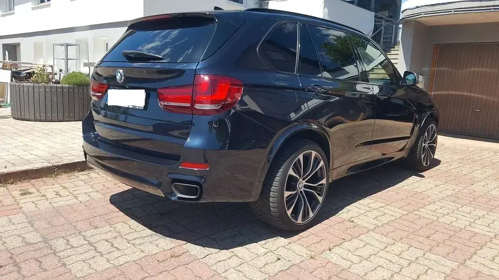 Gebraucht BMW X5 M50 Performance 381 PS (280 kW) 2018 Schwarz SUV