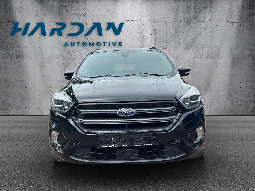 Gebraucht Ford Kuga ST-Line 175 PS (128 kW) 2019 Schwarz SUV