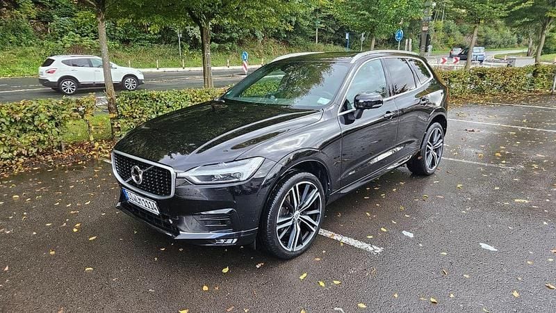 Gebraucht Volvo XC60 R-Design 235 PS (172 kW) 2018 Schwarz SUV