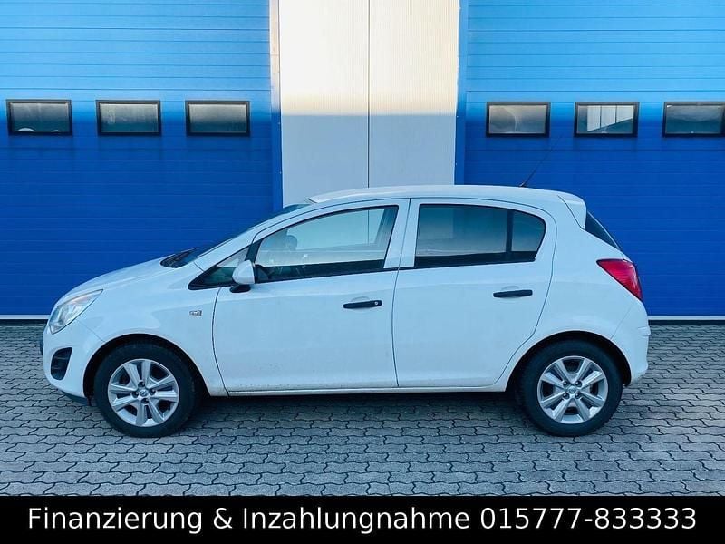Weiß Gebraucht 2012 Opel Corsa Kleinwagen | 1.800 € (Superpreis) - Bild 1/4