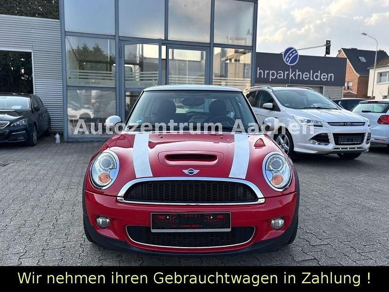 Gebraucht Mini Cooper 174 PS (127 kW) 2009 Rot Kleinwagen