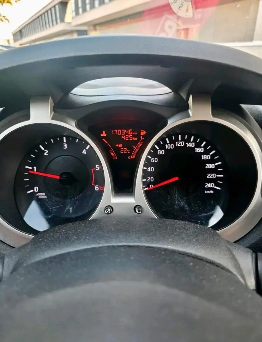 Gebraucht Nissan Juke 110 PS (80 kW) 2015 Weiß SUV