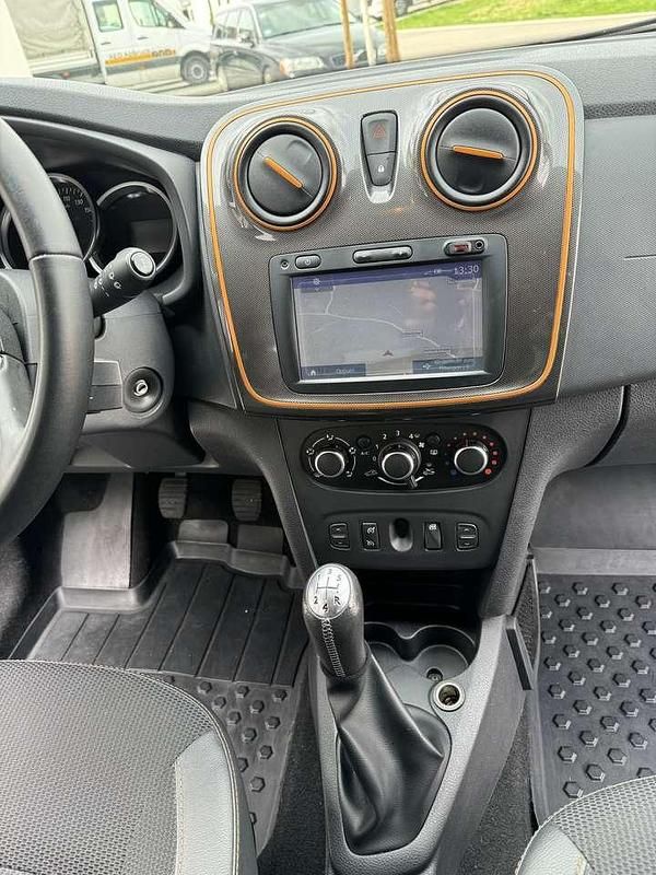 Gebraucht Dacia Sandero Stepway 90 PS (66 kW) 2017 Limousine