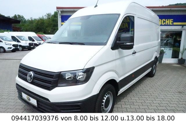 Candyweiß Gebraucht 2024 VW Crafter Van | 42.721 € (Guter Preis) - Bild 1/2