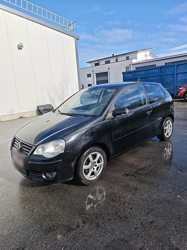 Gebraucht VW Polo 60 PS (44 kW) 2008 Schwarz Kleinwagen