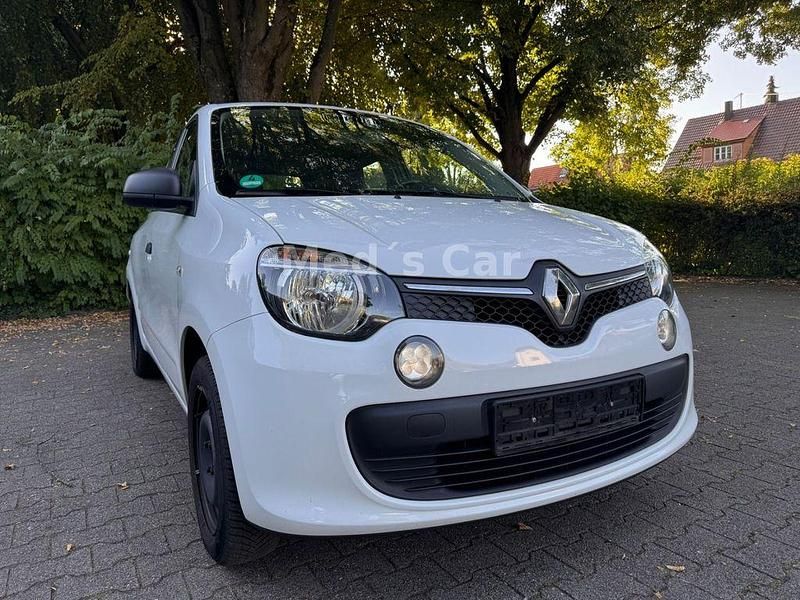 Weiß Gebraucht 2017 Renault Twingo Life Kleinwagen | 3.999 € (Fairer Preis) - Bild 1/4