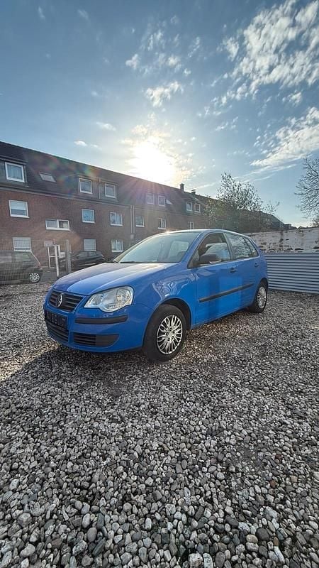 Gebraucht VW Polo 60 PS (44 kW) 2009 Blau Kleinwagen