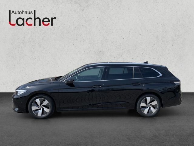 Gebraucht VW Passat Elegance 150 PS (110 kW) 2024 Schwarz Kombi