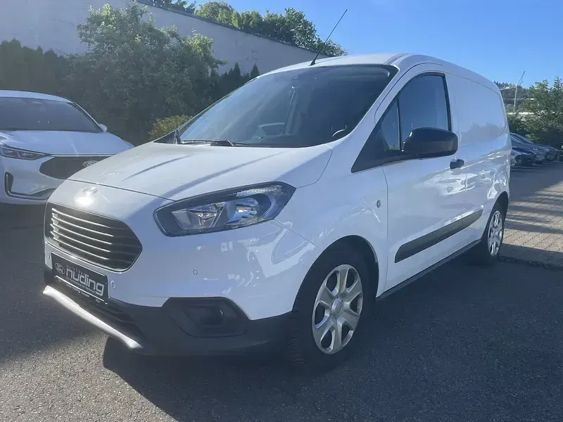 Gebraucht Ford Transit Trend 75 PS (55 kW) 2023 Frostweiß Van