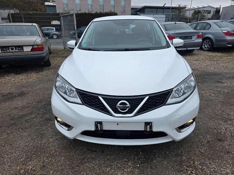 Gebraucht Nissan Pulsar Visia 116 PS (85 kW) 2015 Weiß Kleinwagen