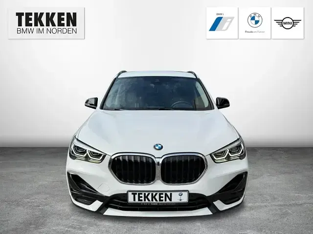 Gebraucht BMW X1 Sport Line 150 PS (110 kW) 2022 Weiss SUV