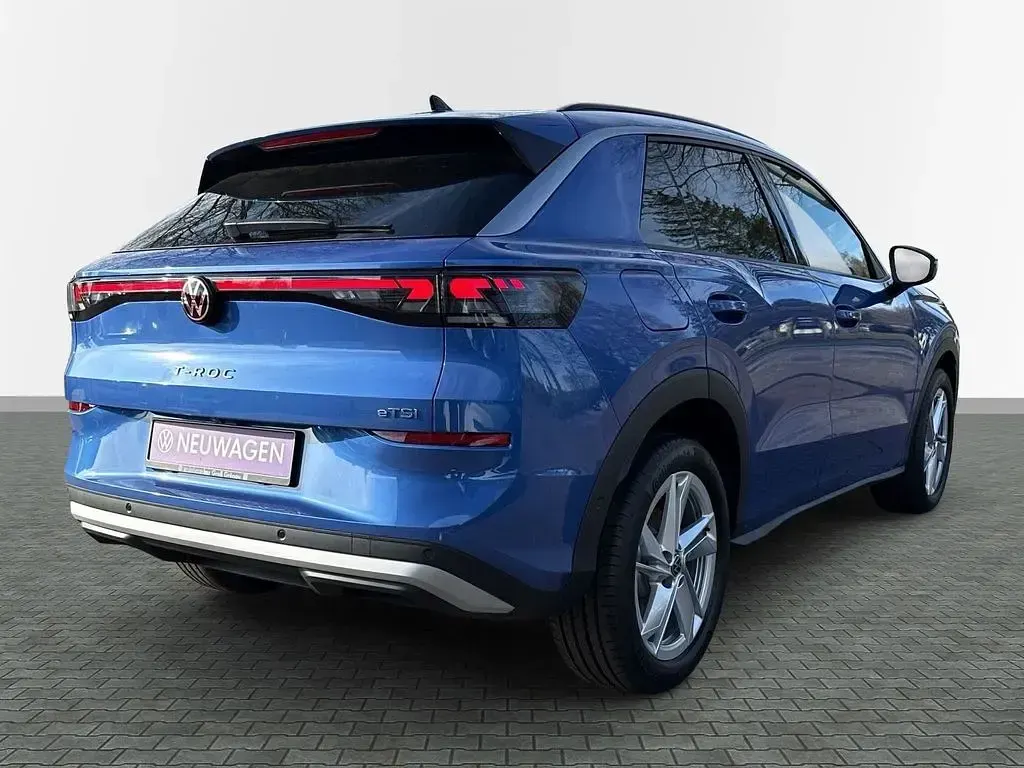 Neu VW T-Roc Cabriolet Life 150 PS (110 kW) 2026 Blau SUV